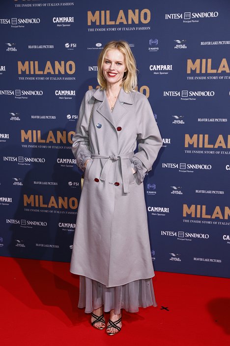 "Milano: The Inside Story Of Italian Fashion" Red Carpet Premiere - Eva Herzigová - Milano: The Inside Story of Italian Fashion - Events