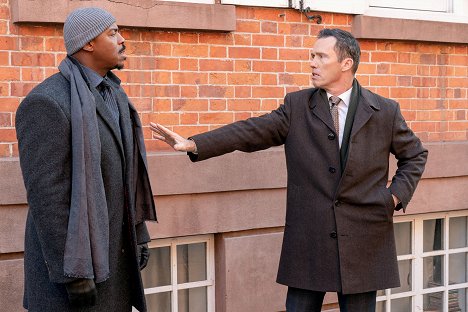 Mehcad Brooks, Jeffrey Donovan - Law & Order - Fear and Loathing - Photos
