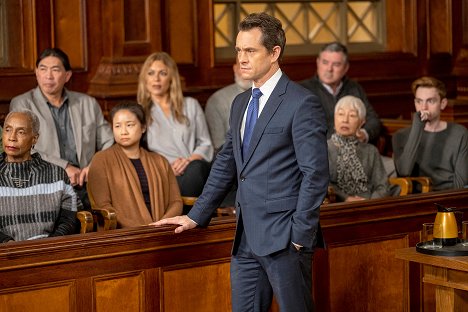 Hugh Dancy - Law & Order - The System - Photos