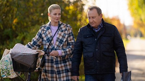Karolina Kominek, Slawomir Holland - M jak miłość - Episode 49 - Film
