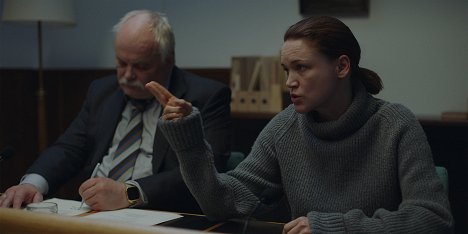 Georg Jõesaar, Annamaija Tuokko - Poromafia - Kätkö - De la película