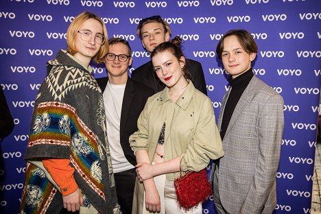 Premiérová projekce v Edison Filmhubu 28. 2. 2023 - Kryštof Švehlík, Jan Bártek, Tomas Sean Pšenička, Sára Korbelová, Maxmilián Kocek - Sex O'Clock - Événements