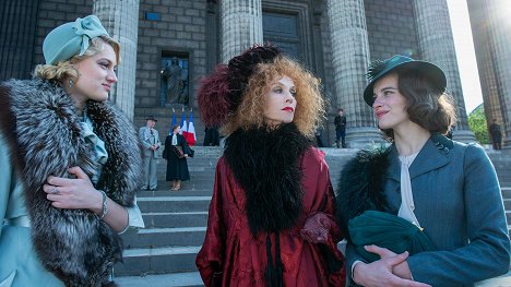 Nadia Tereszkiewicz, Isabelle Huppert, Rebecca Marder