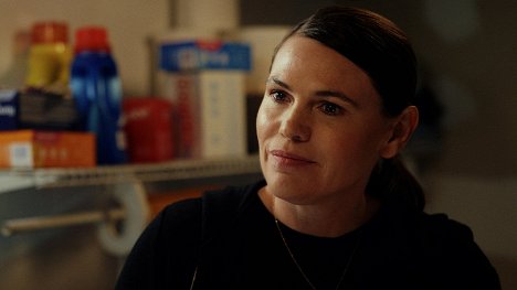 Clea DuVall - Poker Face - The Hook - Film