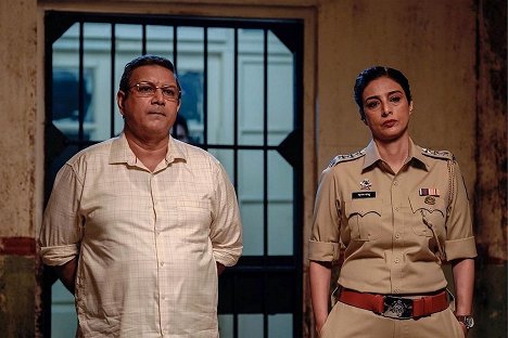 Kumud Mishra, Tabu - Kuttey - Do filme