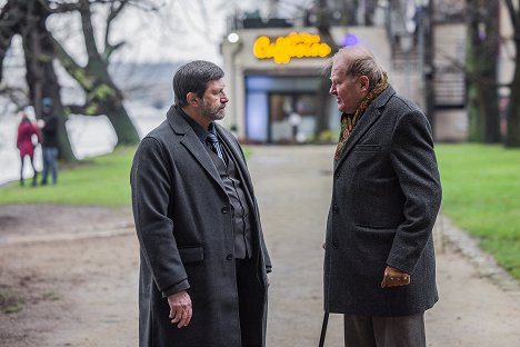 Jan Hrušínský, Jan Vlasák - Specialisté - Boží mlýny 1 - Filmfotos