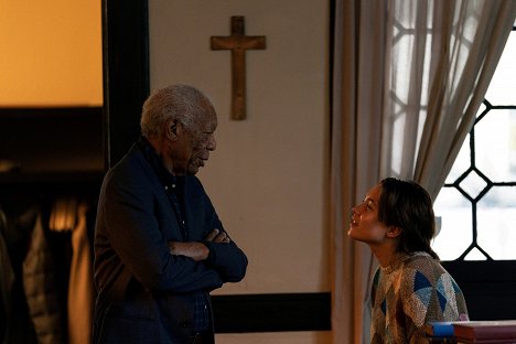 Morgan Freeman, Florence Pugh - A Good Person - Photos