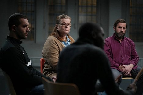 Dali Benssalah, Anne Benoît, Fred Testot - Las dos caras de la justicia - De la película