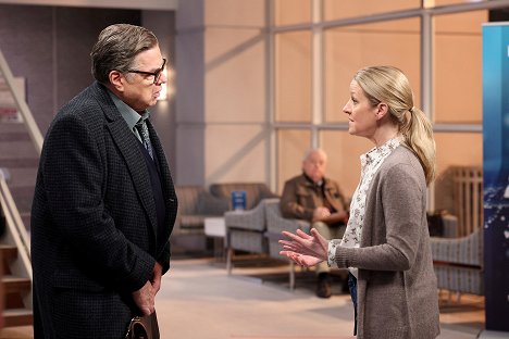 Oliver Platt, Alet Taylor - Chicago Med - On Days Like Today... Silver Linings Become Lifelines - Photos