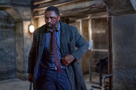 Idris Elba - Luther: The Fallen Sun - Van film