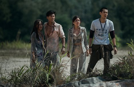 An Bai, Shawn Dou, Leslie Ma, Lingchen Ji - Fuego en el cielo - De la película