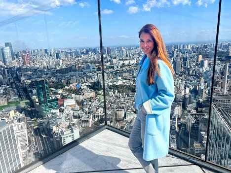 Elena Bruhn - Superstadt Tokio - Wie lebt es sich mit 37 Millionen Nachbarn? - Z filmu
