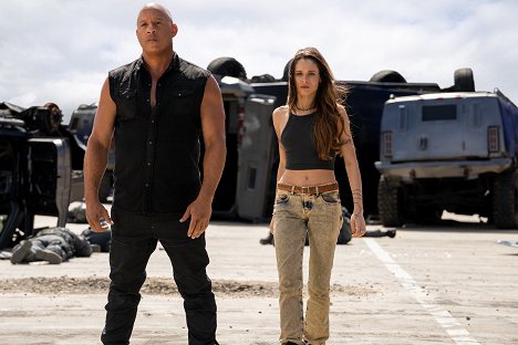 Vin Diesel, Daniela Melchior - Rychle a zběsile 10 - Z filmu