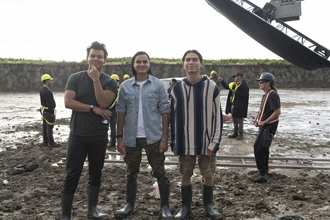 Robert I. Mesa, Kiowa Gordon, Forrest Goodluck - Vádlott - Naataanii's Story - Forgatási fotók