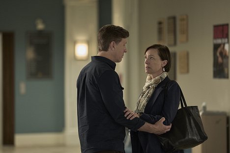 Shawn Doyle, Molly Parker - Accused - Laura's Story - Filmfotos