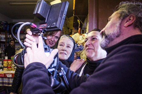 Francisca Salvadó, Àngels Martínez - Los crímenes del día de Todos los Santos - Forgatási fotók