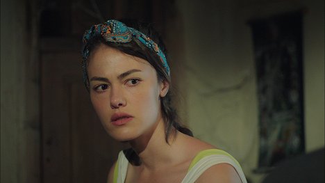 Gülper Özdemir - Gül Masalı - Kuvat elokuvasta