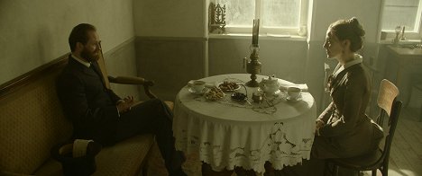 Odin Lund Biron, Alyona Mikhaylova - Žena Čajkovskogo - Van film