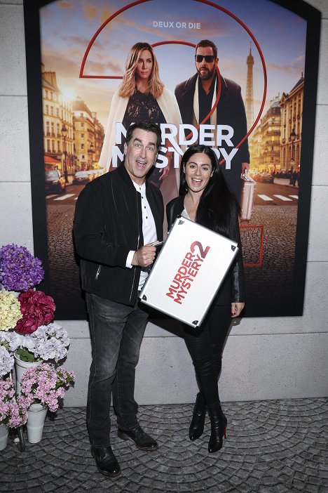 Netflix Premiere of Murder Mystery 2 on March 28, 2023 in Los Angeles, California - Rob Riggle - Murder Mystery 2 - Evenementen