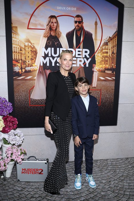 Netflix Premiere of Murder Mystery 2 on March 28, 2023 in Los Angeles, California - Molly Sims - Murder Mystery 2 - Événements