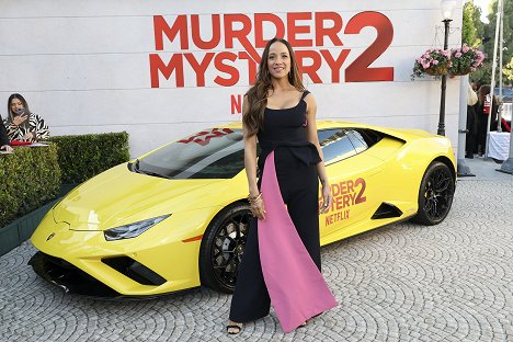 Netflix Premiere of Murder Mystery 2 on March 28, 2023 in Los Angeles, California - Dania Ramirez - Criminales a la vista - Eventos