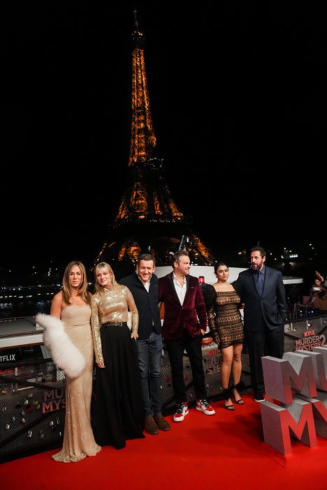 Paris Special Screening - Jennifer Aniston, Mélanie Laurent, Dany Boon, Jeremy Garelick, Kuhoo Verma, Adam Sandler - Murder Mystery 2 - Events