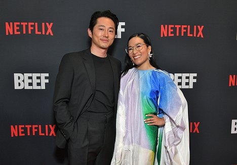 Netflix's Los Angeles premiere of "BEEF" at Netflix Tudum Theater on March 30, 2023 in Los Angeles, California - Steven Yeun, Ali Wong - Bronca - Eventos