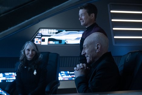 Gates McFadden, Ed Speleers, Patrick Stewart - Star Trek: Picard - The Last Generation - De la película