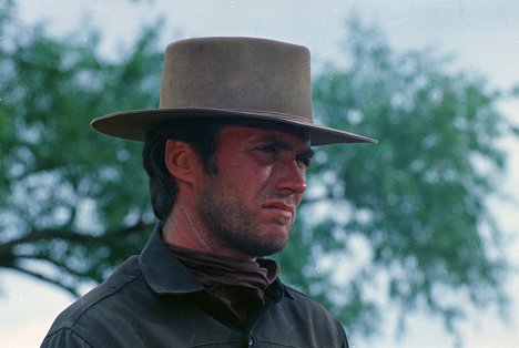 Clint Eastwood - Pověste je výš - Z filmu