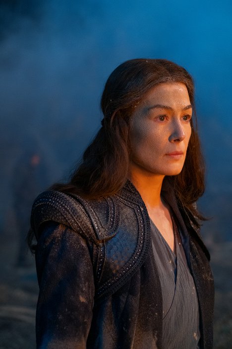 Rosamund Pike - The Wheel of Time - Les Adieux - Film