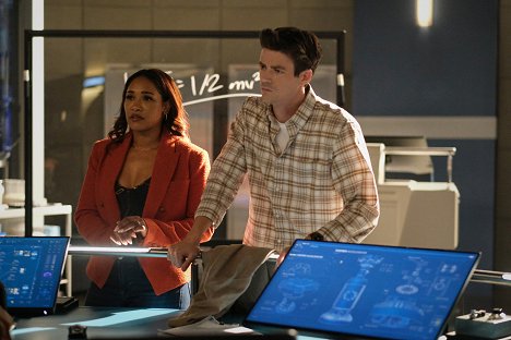 Candice Patton, Grant Gustin - The Flash - Wednesday Ever After - Photos