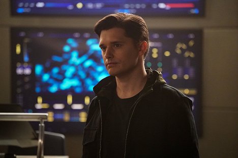 Andy Mientus - The Flash - Rogues of War - Photos
