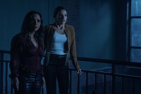 Danielle Nicolet, Kayla Compton - The Flash - The Good, the Bad and the Lucky - Photos