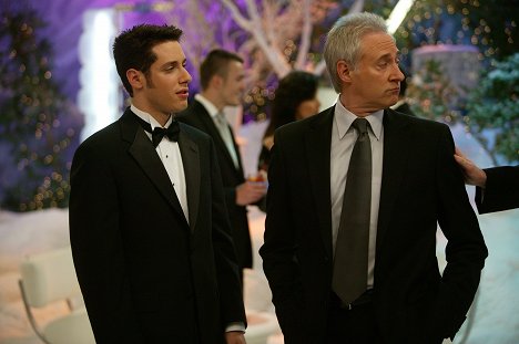 Paulo Costanzo, Brent Spiner - Joey - Joey and the Premiere - Photos