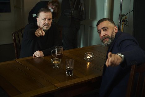 Ricky Gervais, Kida Khodr Ramadan - German Genius - Die Epiphanie und Goethe - Van de set