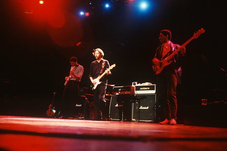 Robert Cray, Eric Clapton, Nathan East - Eric Clapton: Across 24 Nights - De la película