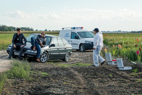 Tamás K. Kovács, Zsolt Anger - Mellékhatás - Episode 6 - Z filmu