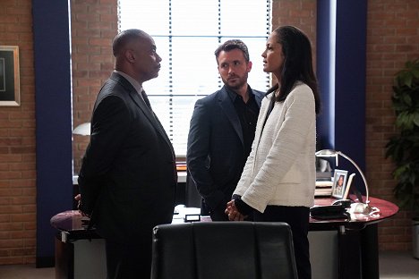 Rocky Carroll, James Snyder, Anne-Marie Johnson - NCIS: Naval Criminal Investigative Service - Second Opinion - Photos