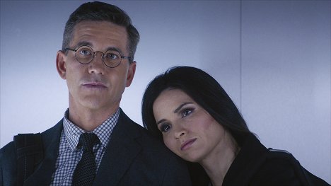 Brian Dietzen, Katrina Law - NCIS: Naval Criminal Investigative Service - Second Opinion - Photos