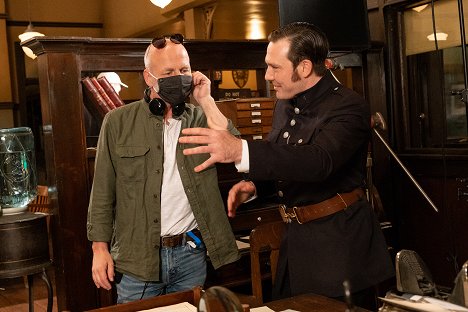 Gary Harvey, Lachlan Murdoch - Murdoch Mysteries - Sometimes They Come Back, Part 1 - Making of