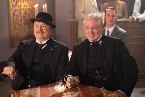 Thomas Craig, Derek Boyes - Murdoch Mysteries - Promising Young Ladies - Photos