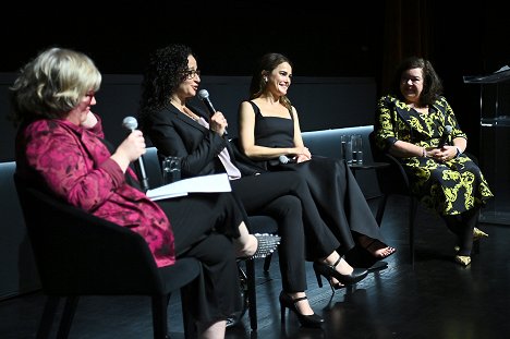 Panel discussion during The Diplomat - DC Special Screening at Motion Picture Association of America on April 19, 2023 in Washington, DC - Debora Cahn, Keri Russell - Diplomatické vztahy - Série 1 - Z akcí