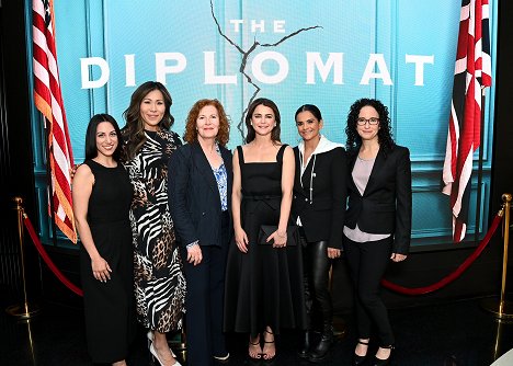 The Diplomat - DC Special Screening at Motion Picture Association of America on April 19, 2023 in Washington, DC - Keri Russell, Debora Cahn - Diplomatické vztahy - Série 1 - Z akcí