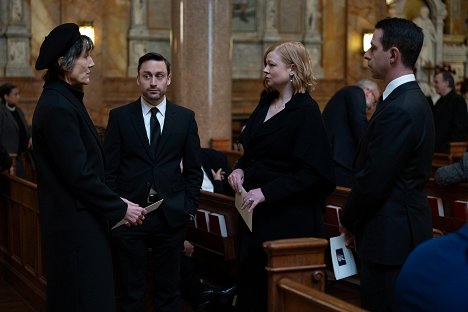 Harriet Walter, Kieran Culkin, Sarah Snook, Jeremy Strong - Succession - Church and State - Film