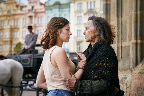 Deleila Piasko, Elisabeth Rath - Der Schatten - Die Prophezeiung - Filmfotók