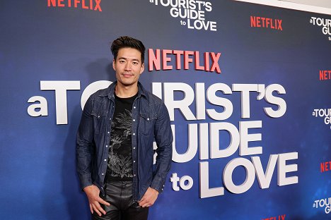 Netflix's A Tourist's Guide to Love special screening at Netflix Tudum Theater on April 13, 2023 in Los Angeles, California - Kevin Kreider - Guía de viaje hacia el amor - Eventos