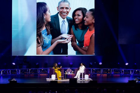 Barack Obama, Michelle Obama - Valo meissä kaikissa: Michelle Obama ja Oprah Winfrey - Kuvat elokuvasta