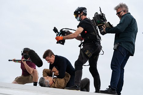 Tom Cruise, Christopher McQuarrie - Mission: Impossible - Dead Reckoning Part One - Van de set