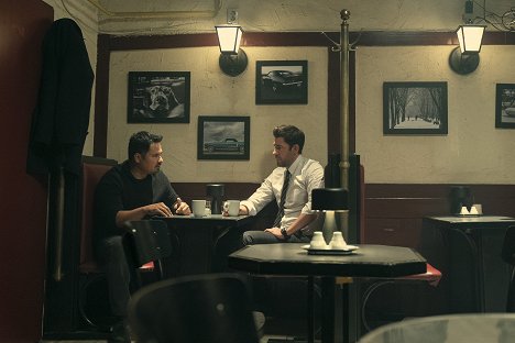Michael Peña, John Krasinski - Jack Ryan - Convergence - Filmfotos