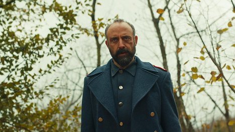 Halit Ergenç - Vatanım Sensin - Episode 6 - De la película